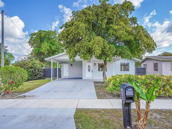 2695 NW 7th Street, Pompano Beach, FL 33069