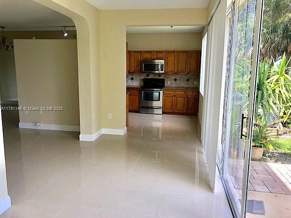 3rd image of 14923 SW 15th St #14923