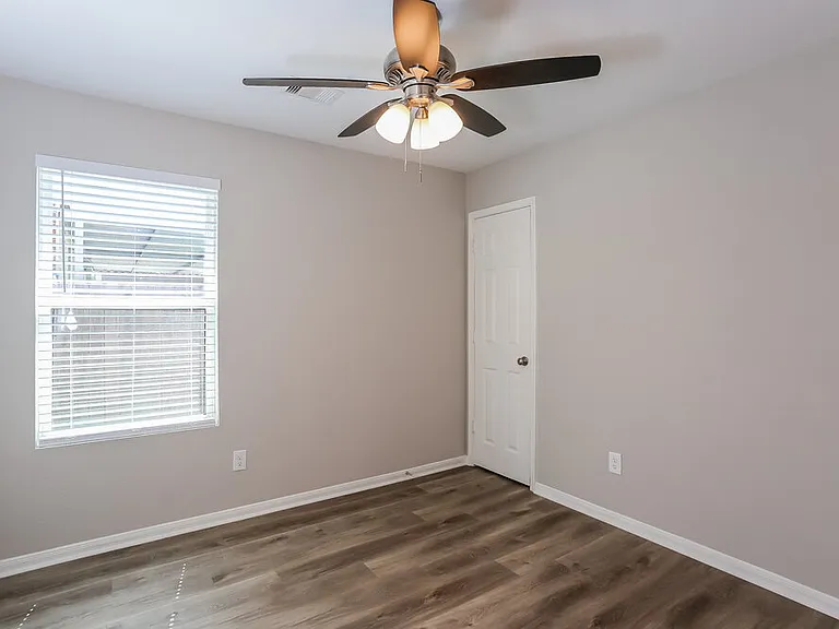 5202 El Tigre Ln — Photo 12