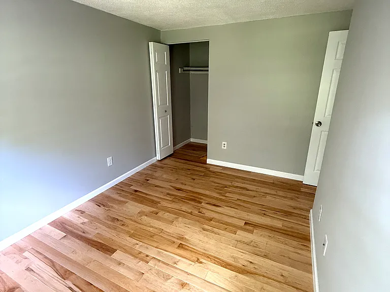 41 S Pendleton Ct — Photo 11