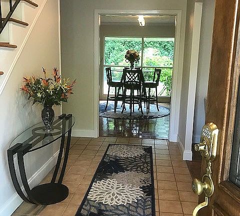 Entrance and dining room