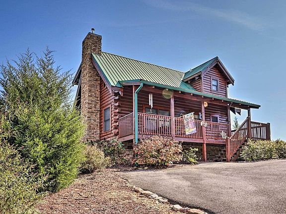 2nd image of 3301 Kestrel Way