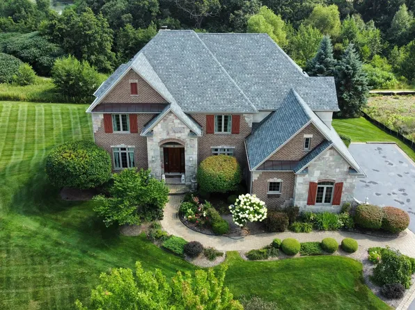 22292 N Prairie Ln, Kildeer, IL 60047