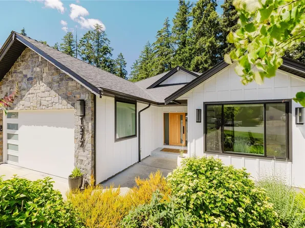 1572 Nimpkish Pl, North Cowichan, BC V9L 0A6