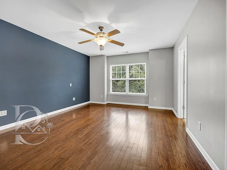 328 Northwood St — Photo 22
