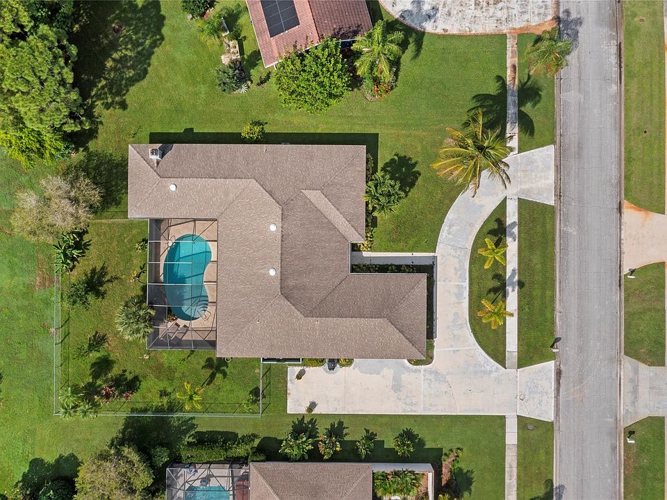 1st image of 1862 SE Boma Avenue