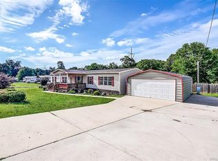8353 Sophie Ln, Greenwood, LA 71033