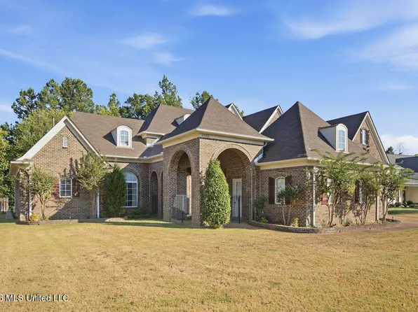 5062 Harlech Castle, Southaven, MS 38671