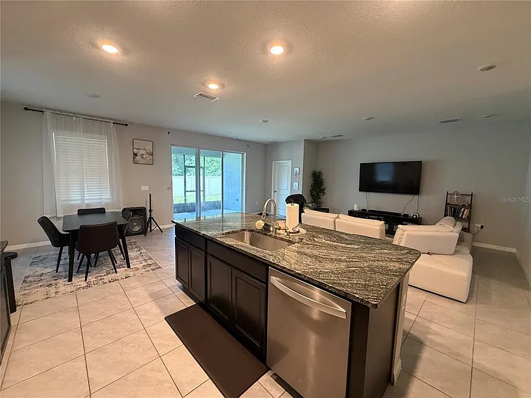 3747 Capri Coast Dr — Photo 4