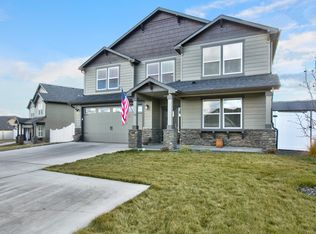7904 W Whatcom Ave, Yakima, WA 98903