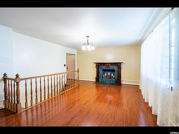 4th image of 1075 N 200th St E