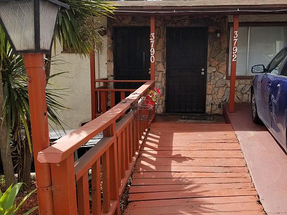2nd image of 3790 Curlew St