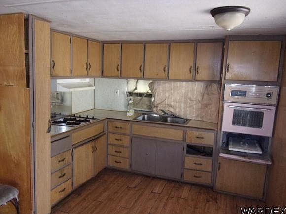 2nd image of 765 Morro Dr