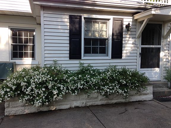 3rd image of 400 S Roosevelt Dr