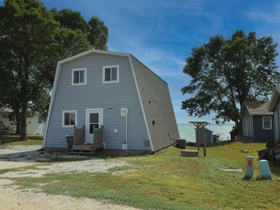25991 105th St, Spirit Lake, IA, 51360