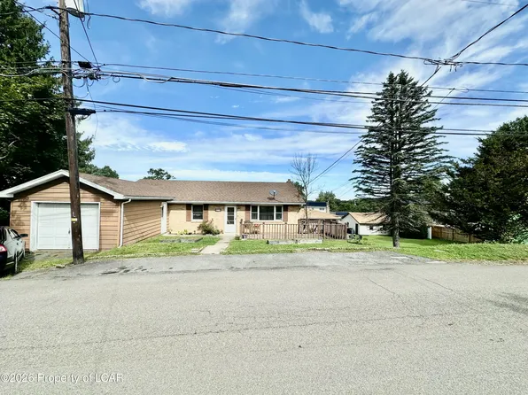 36 Bayview Ave, McAdoo, PA 18237