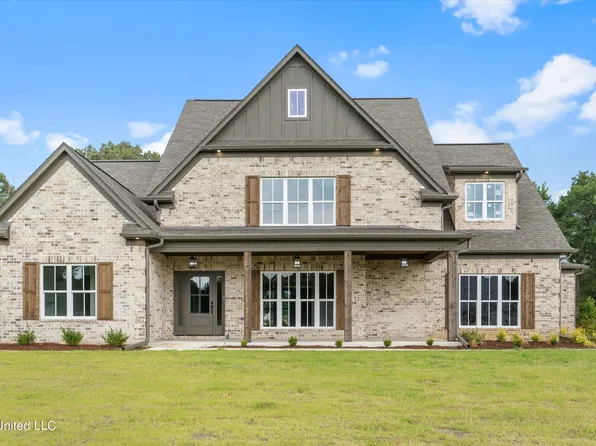 4876 Rowsey Crossing Dr, Hernando, MS 38632