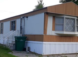 220 Cub Ln, Birch Run, MI 48415