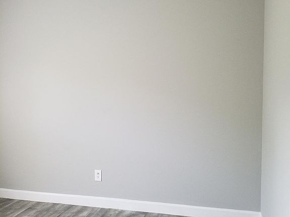 5th image of 310 E 37th St #33