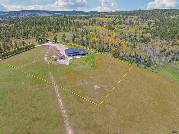 3rd image of 11472 Gudat Rd