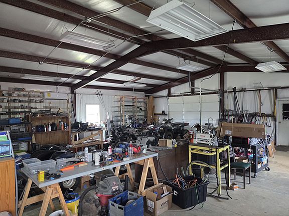 4th image of 214 Polk Rd #74