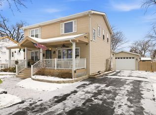 4007 N Washington St, Westmont, IL 60559