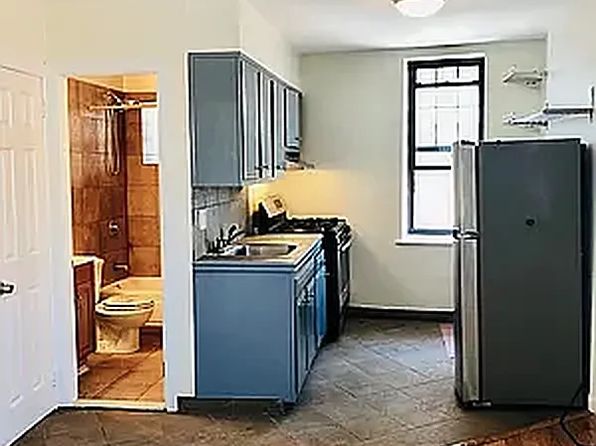 3632 32nd St APT 1R