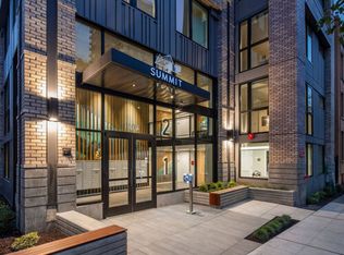 Summit Flats Contemporary Studios & Lofts, Seattle, WA 98101