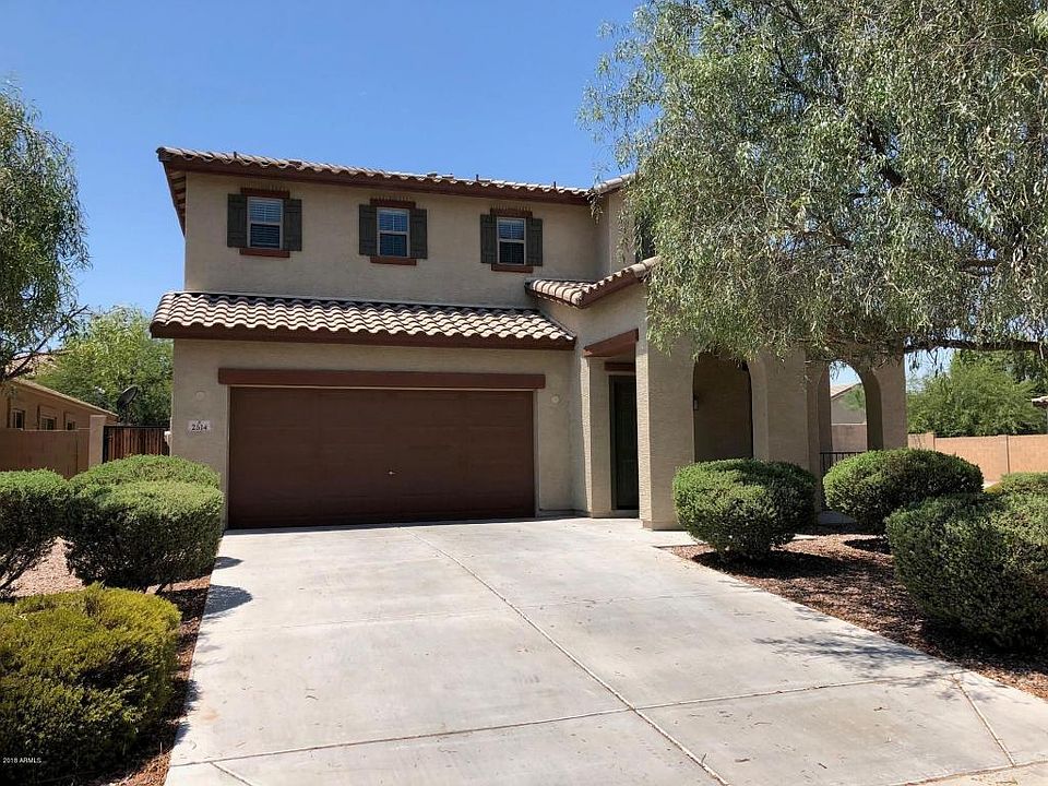 1st image of 2514 S 101st Dr