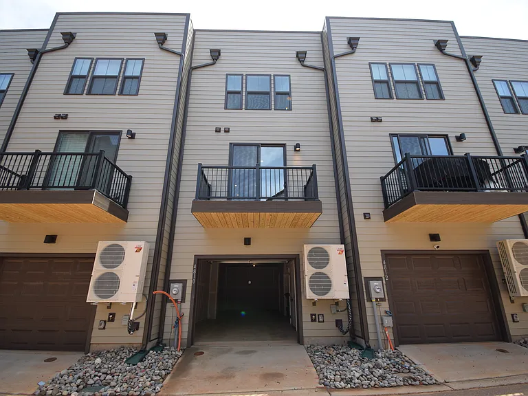 4810 Chastain Ave — Photo 8