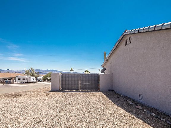 4th image of 1651 Riverbelle Dr
