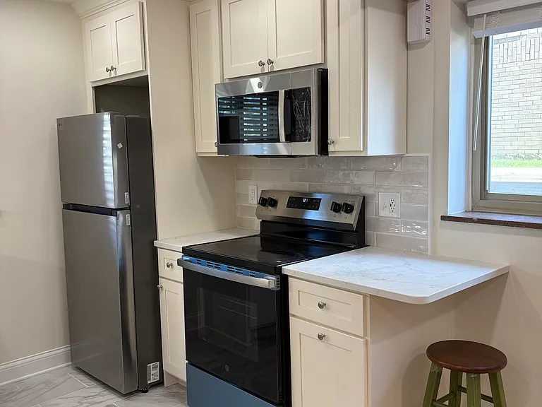 2030 Wooster Rd #1 — Photo 3