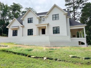 2123 Dunhill Dr, Raleigh, NC 27608