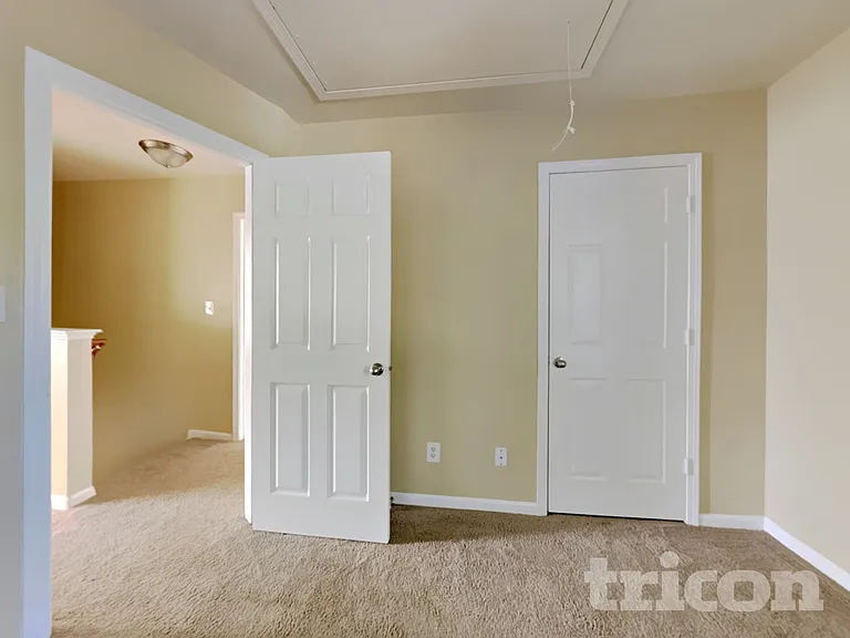 7431 Fowler Springs Ln — Photo 5