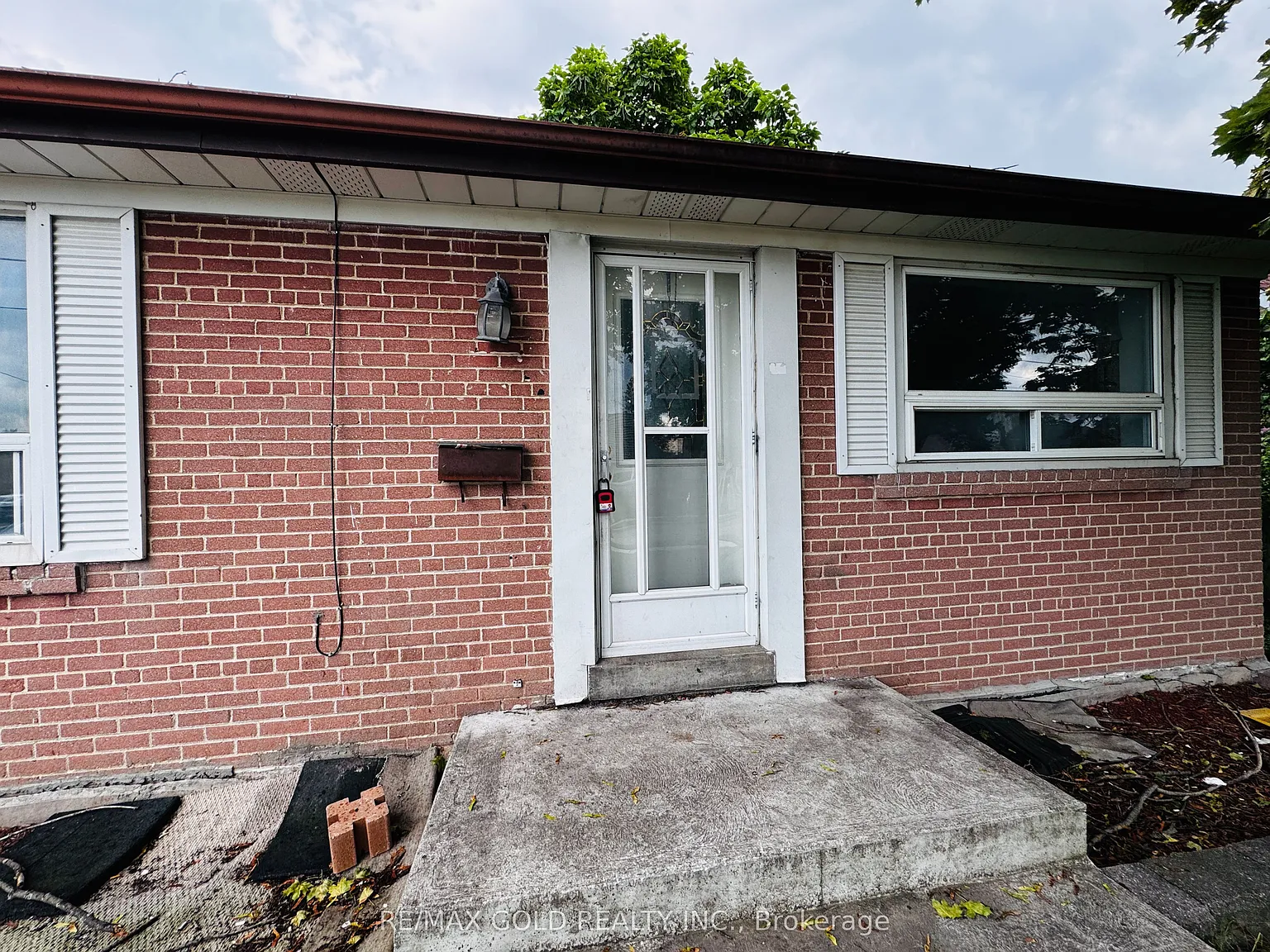 3 bed, $2,550 — Photo 4