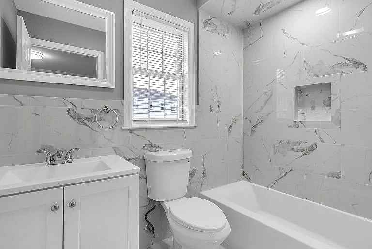 611 Meadow St #2 — Photo 3