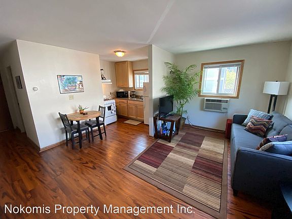 5th image of 2800 Colfax Ave S #206