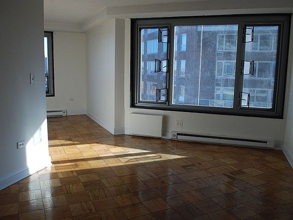 4th image of 1295 5th Ave APT 14B