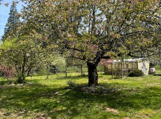 43 Trapp Creek Rd, Toledo, OR 97391