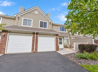 8763 Branson Dr #90, Inver Grove Heights, MN 55076