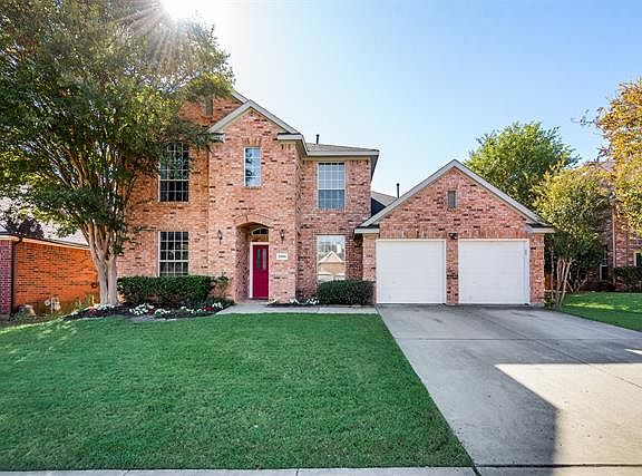 3rd image of 2805 Meade Dr