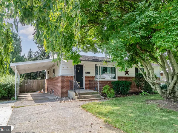 3407 Hawthorne Dr, Camp Hill, PA 17011