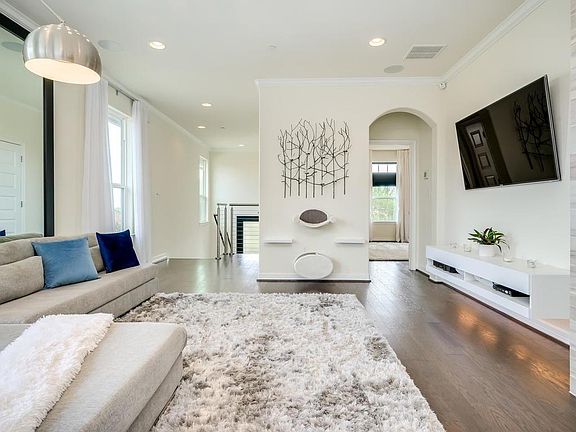 5th image of 11833 Terraza Cir #45