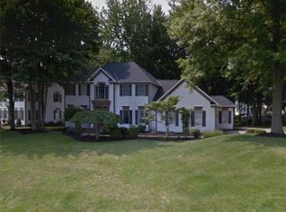 744 Jamestown Ct, Hudson, OH 44236
