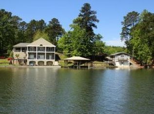 228 Lake Point Cir, Jacksons Gap, AL 36861