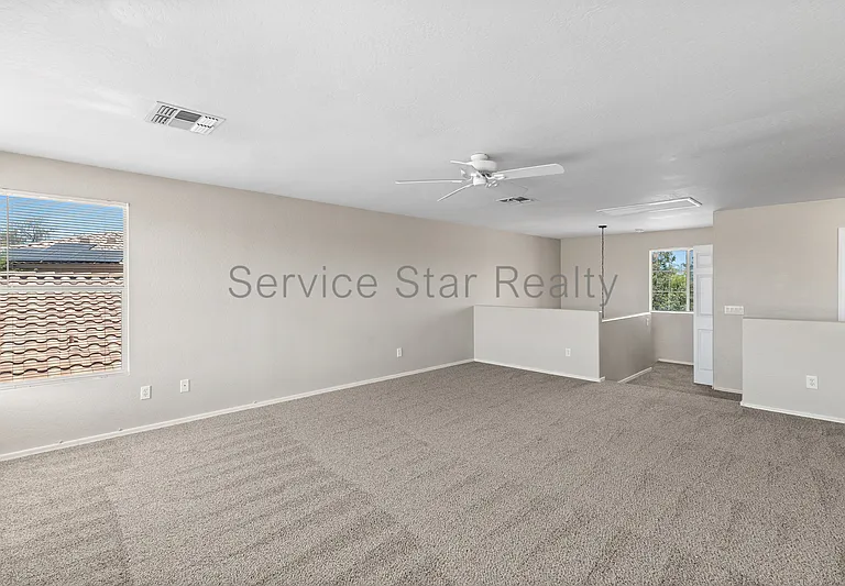12106 N 130th Dr — Photo 15