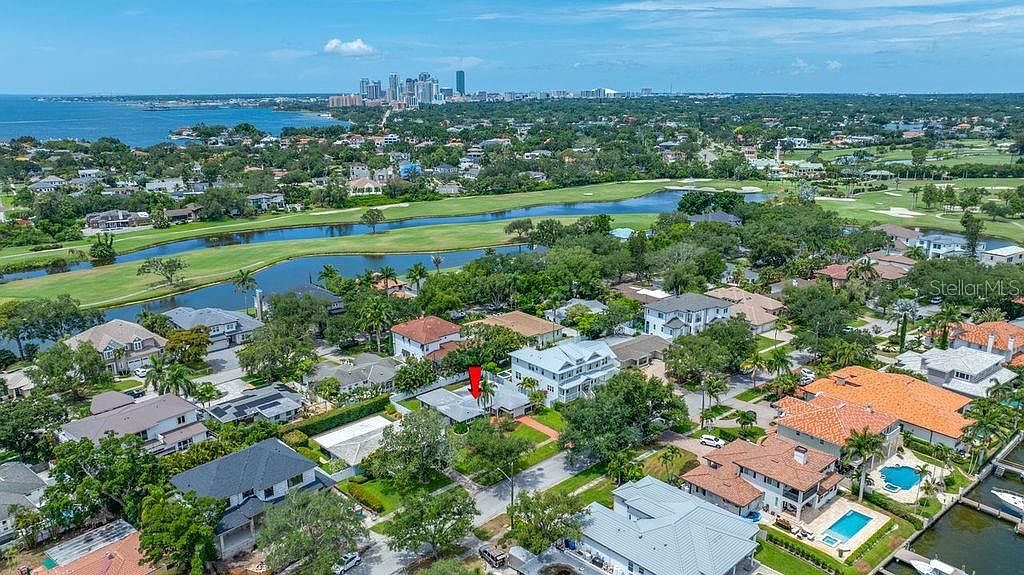 328 Bayview Dr NE, Saint Petersburg — photo 3
