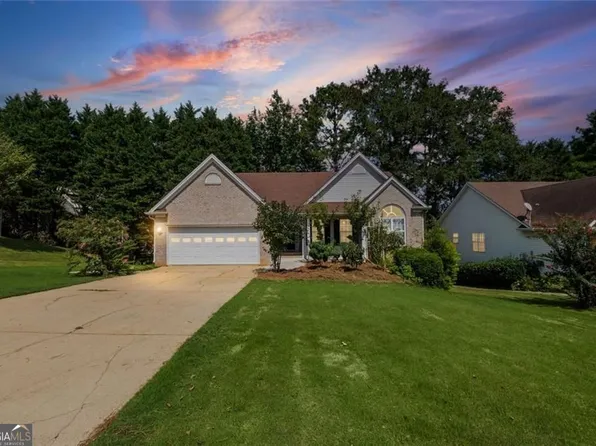 2135 Saint Thomas Way, Suwanee, GA 30024