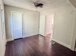 16184 Hauss Ave, Eastpointe, MI 48021