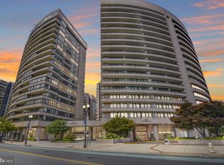 1300 Crystal Dr APT 509S, Arlington, VA